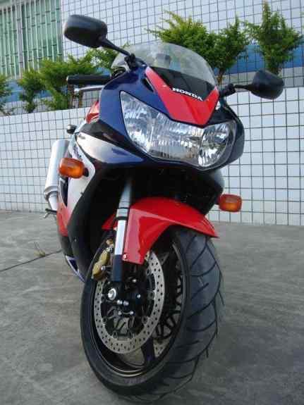 本田cbr929rr